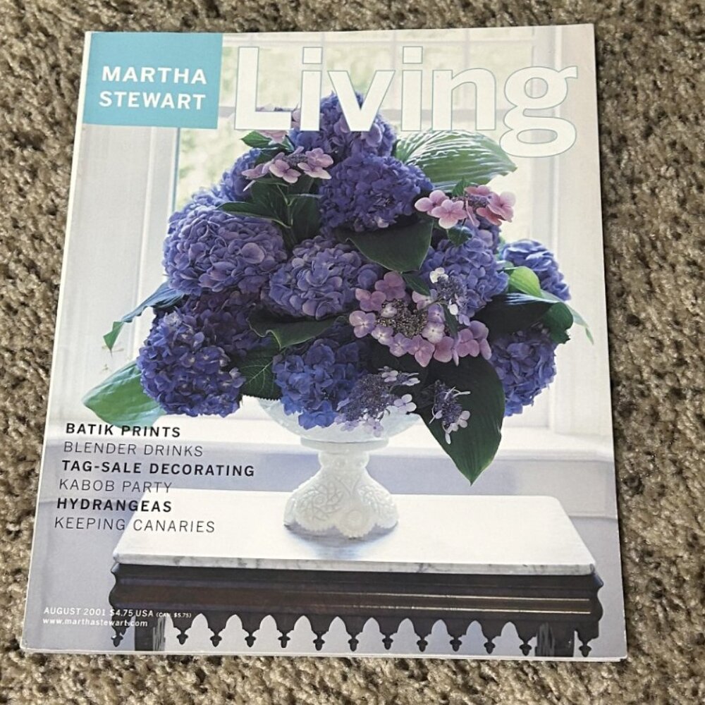 Martha Stewart Living Magazine August 2001 #93